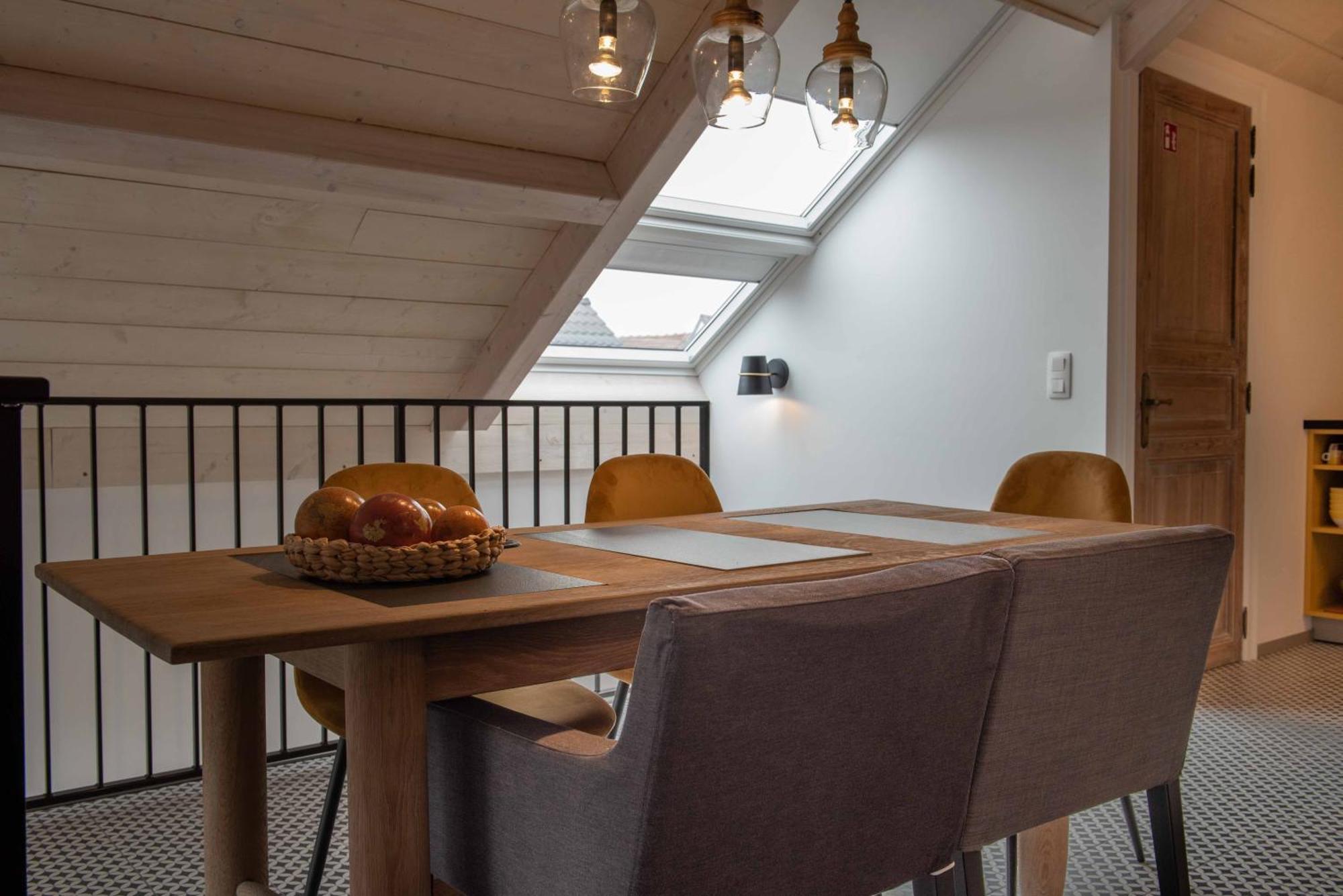 Time-Out Zussen Apartment Riemst Phòng bức ảnh